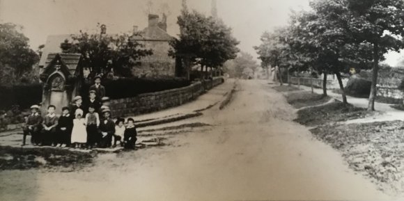 Before 1902 - Children standing by Sophia looking towards French Lane